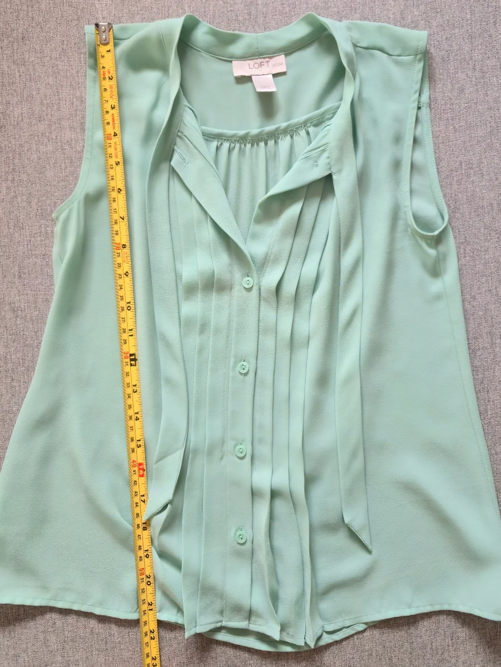 LOFT Petite Sleeveless Blouse XXSP | Mint Green Pleated Front Tank - Picture 5 of 6